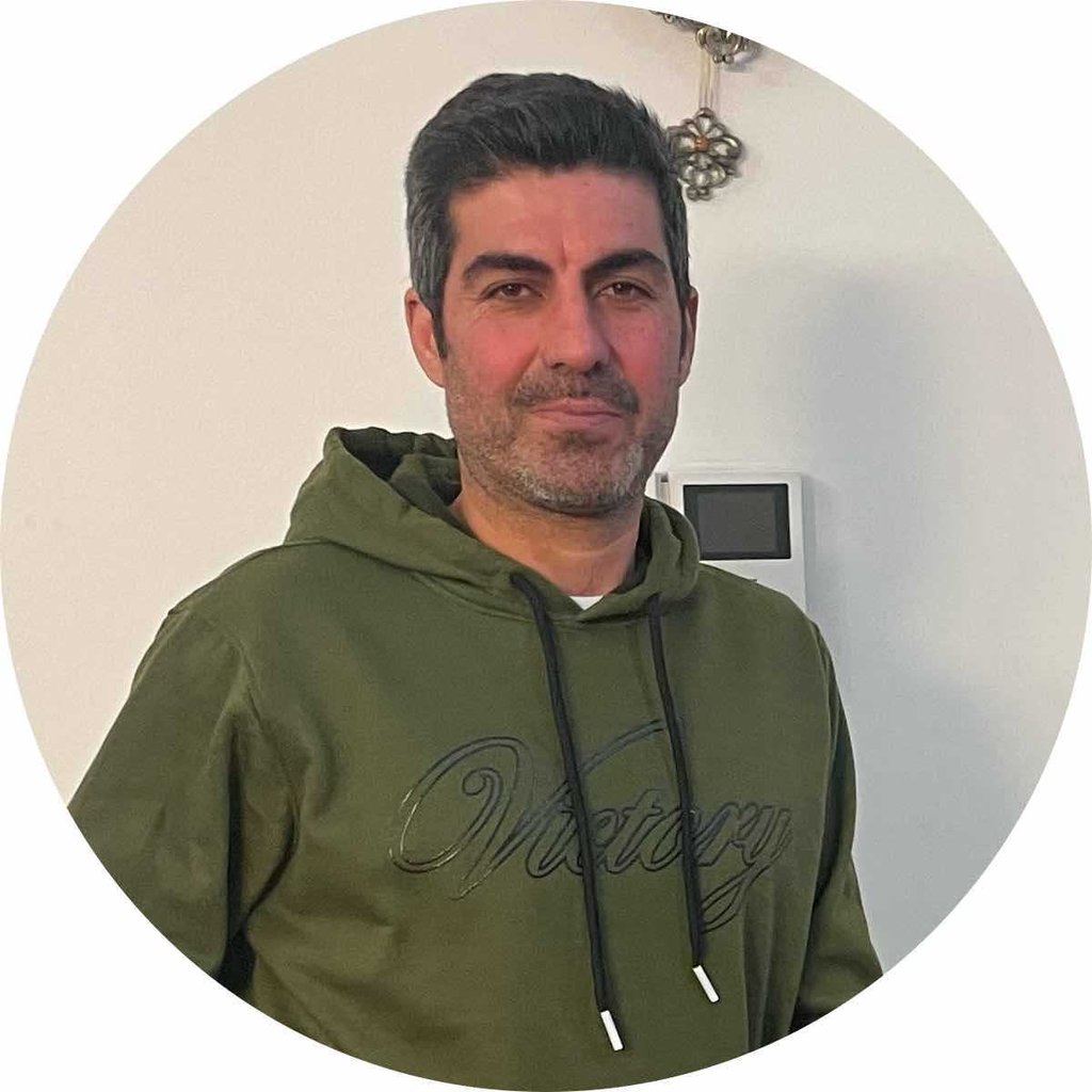 تصویر پروفایل میزبان