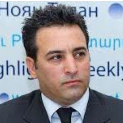 تصویر پروفایل میزبان