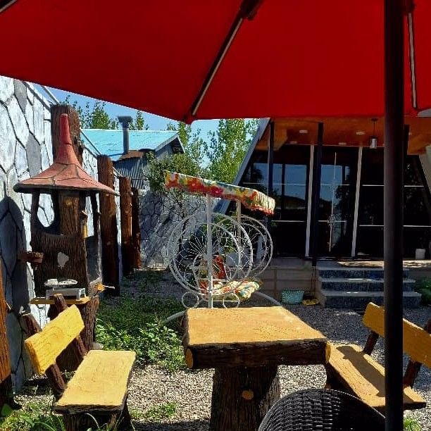 تصویر پروفایل میزبان