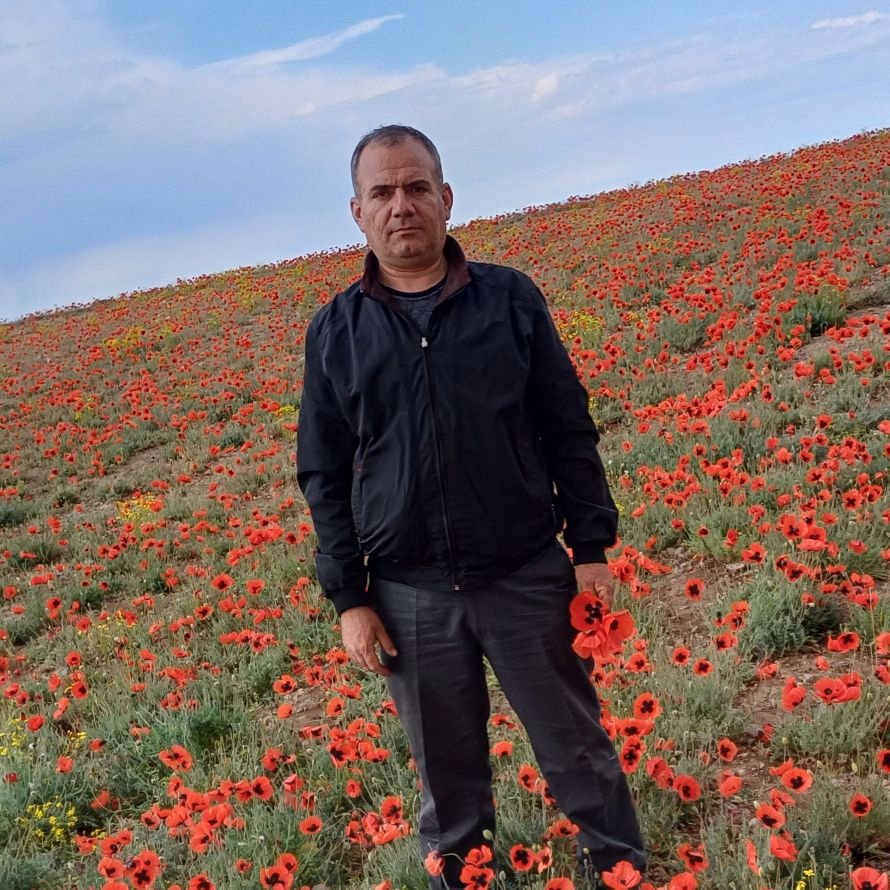 تصویر پروفایل میزبان