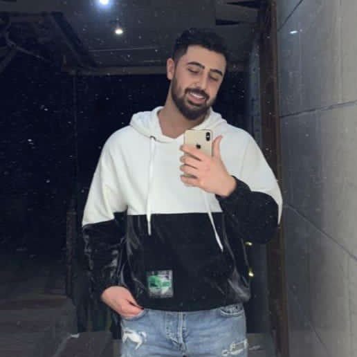 تصویر پروفایل میزبان