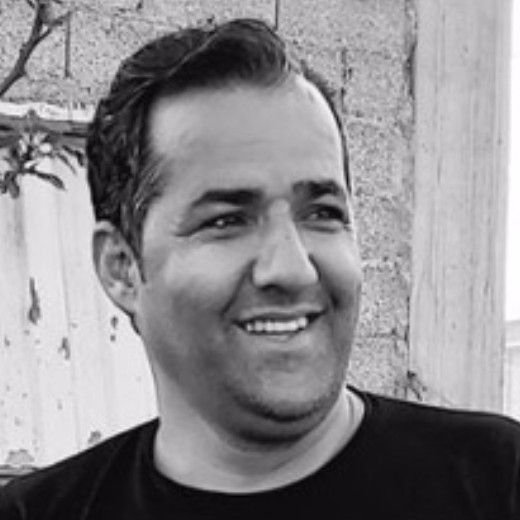 تصویر پروفایل میزبان