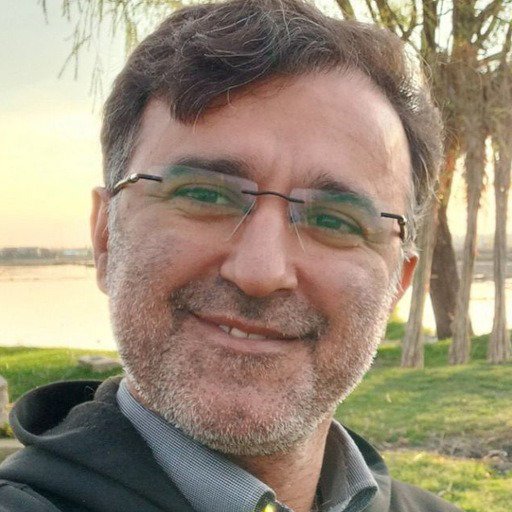 تصویر پروفایل میزبان