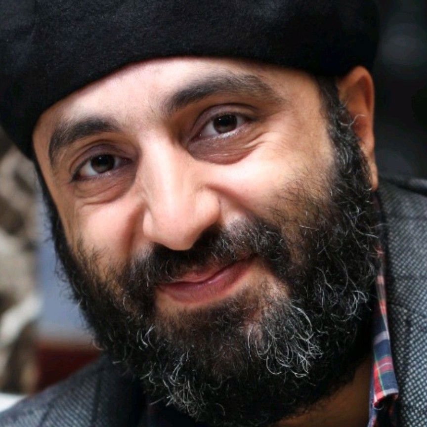 تصویر پروفایل میزبان