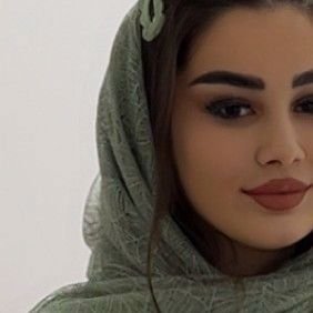 تصویر پروفایل میزبان