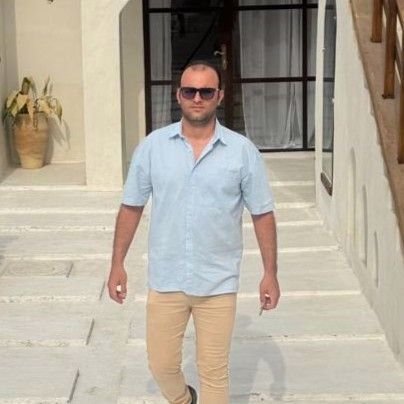 تصویر پروفایل میزبان