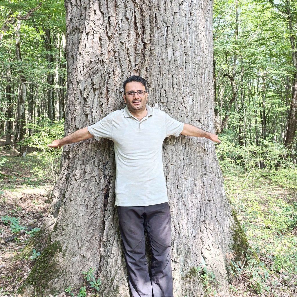 تصویر پروفایل میزبان