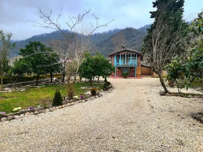 بوم گردی حاج حسین پرویزی - واحد چوبی