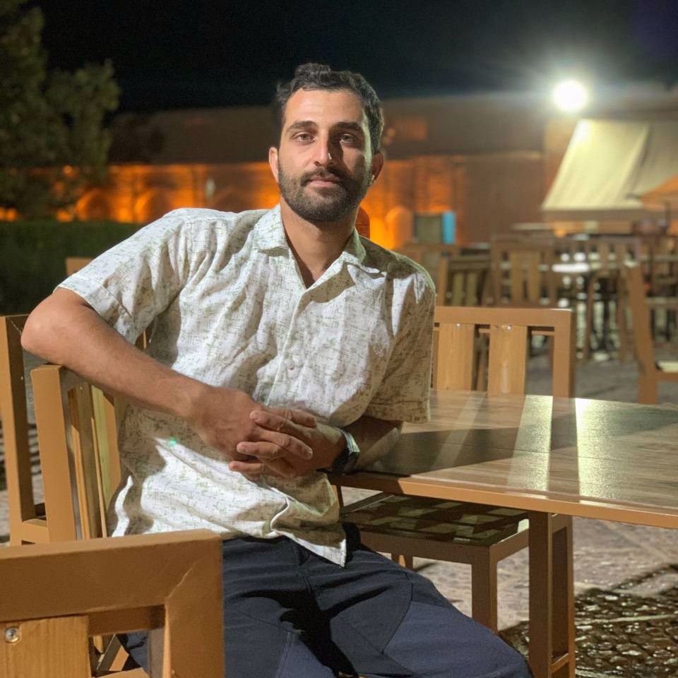 تصویر پروفایل میزبان