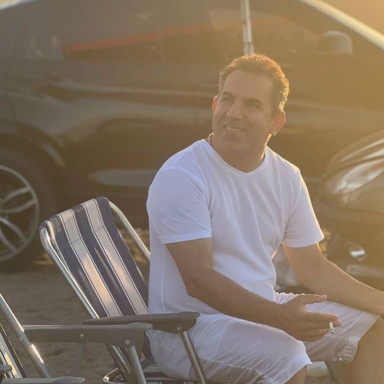 تصویر پروفایل میزبان