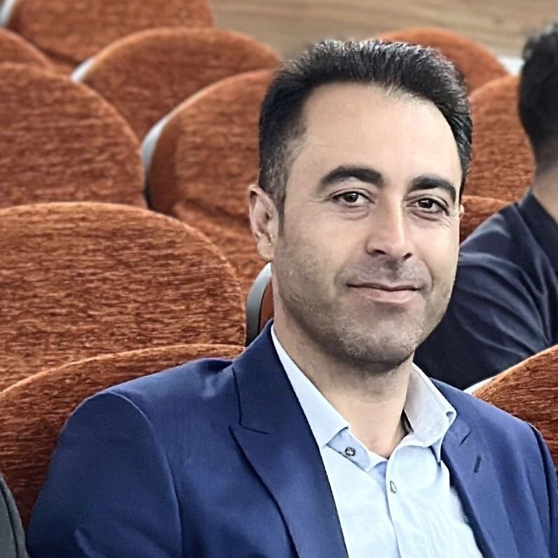 علی