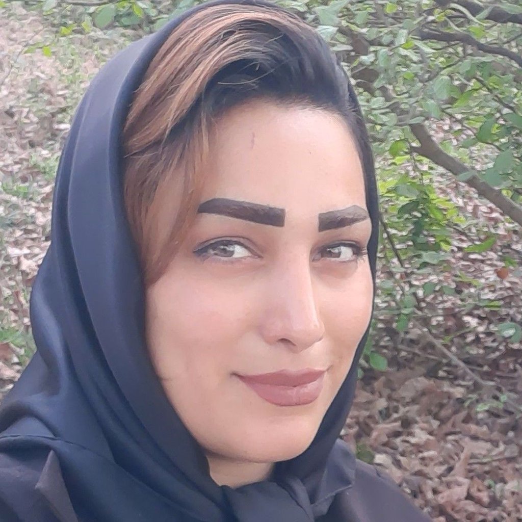 تصویر پروفایل میزبان