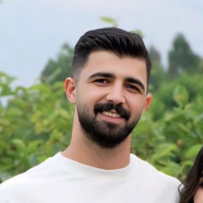 تصویر پروفایل میزبان