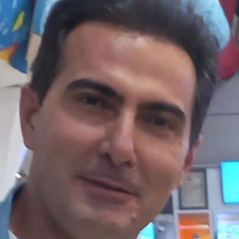 تصویر پروفایل میزبان