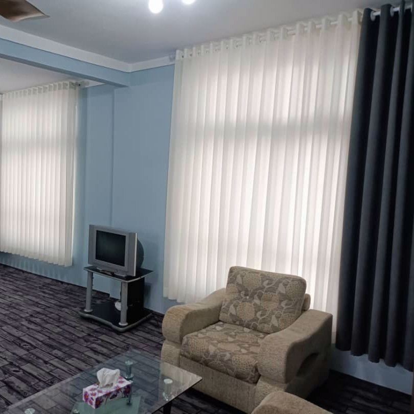 تصویر پروفایل میزبان