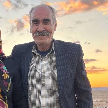 تصویر پروفایل میزبان