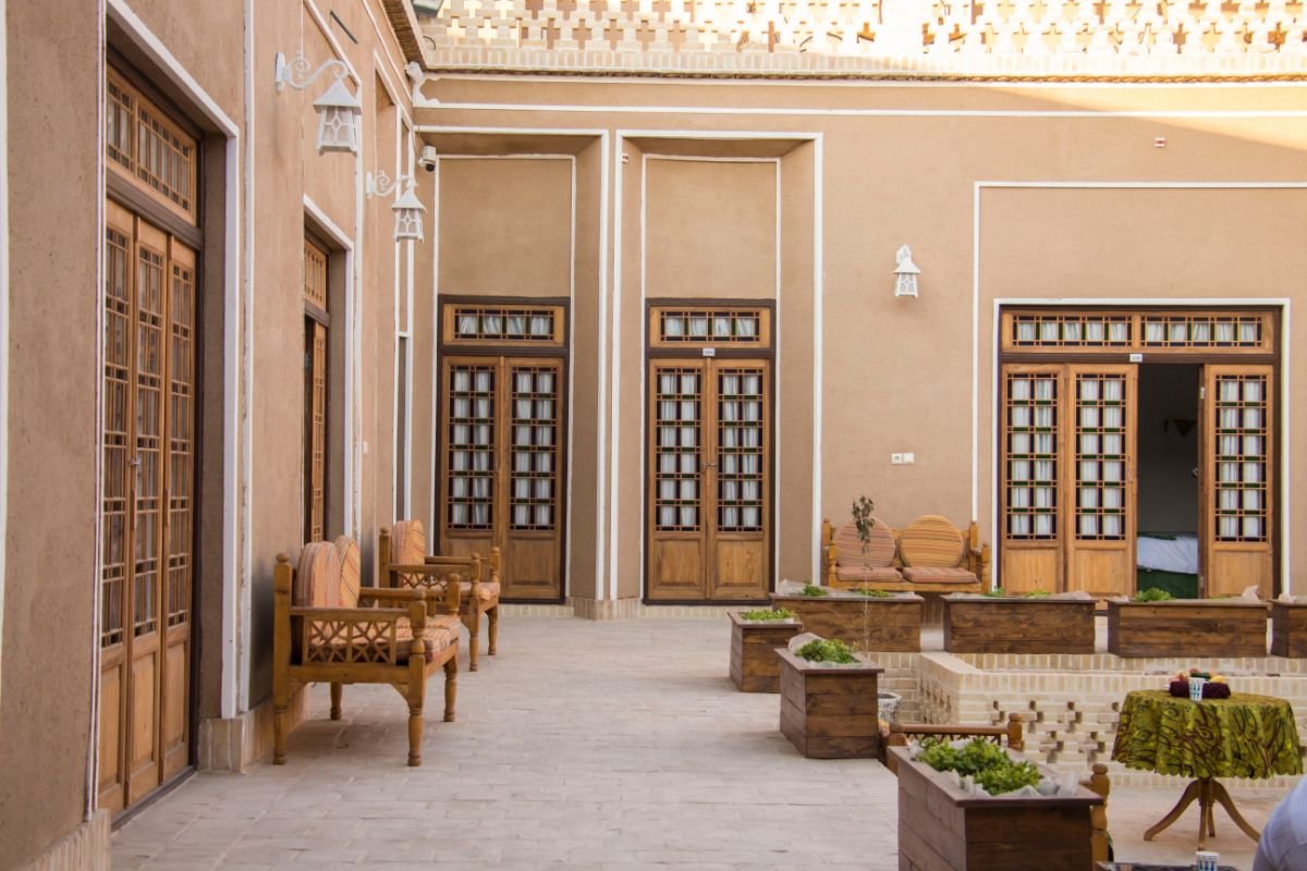 اقامتگاه سنتی پارسیک - اتاق چهار تخته(113) زیرزمین