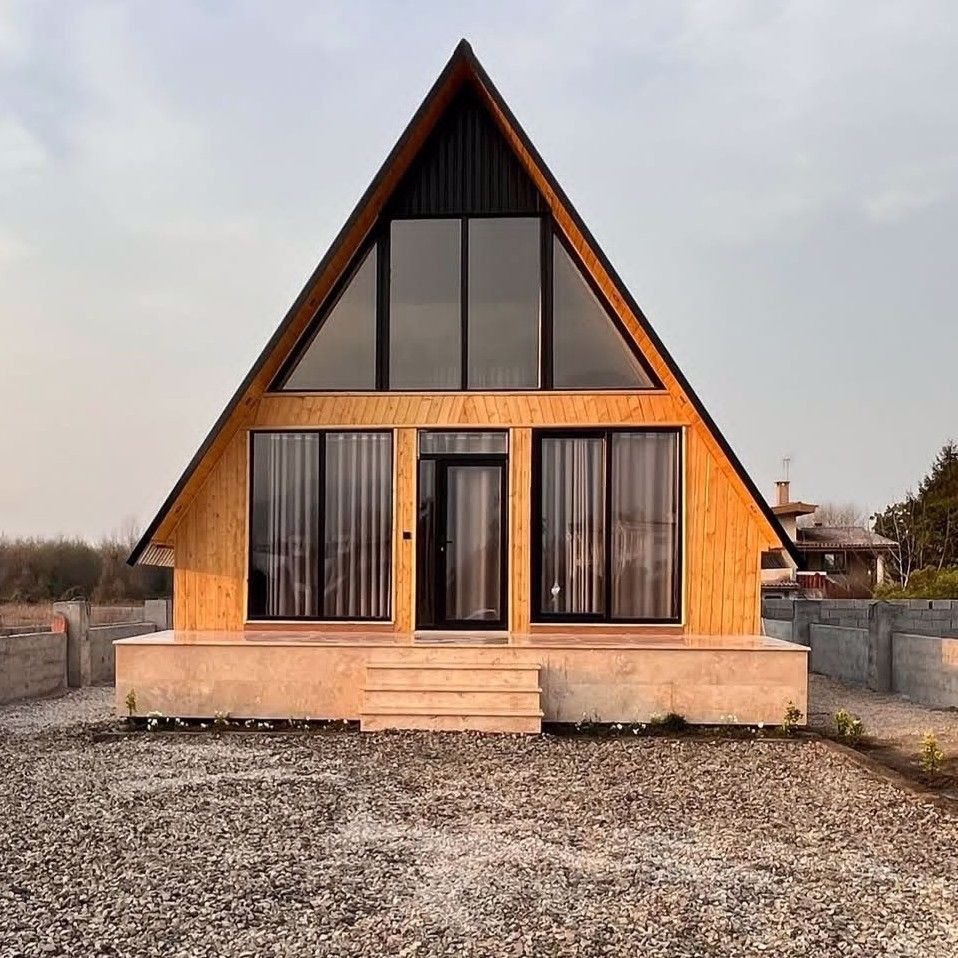 تصویر پروفایل میزبان