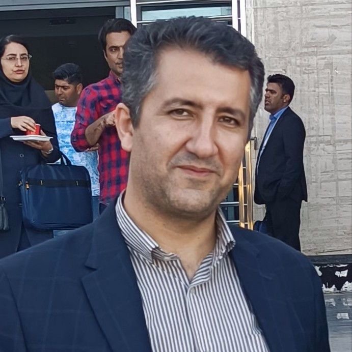 تصویر پروفایل میزبان