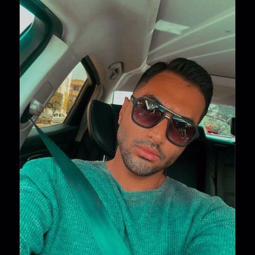 تصویر پروفایل میزبان