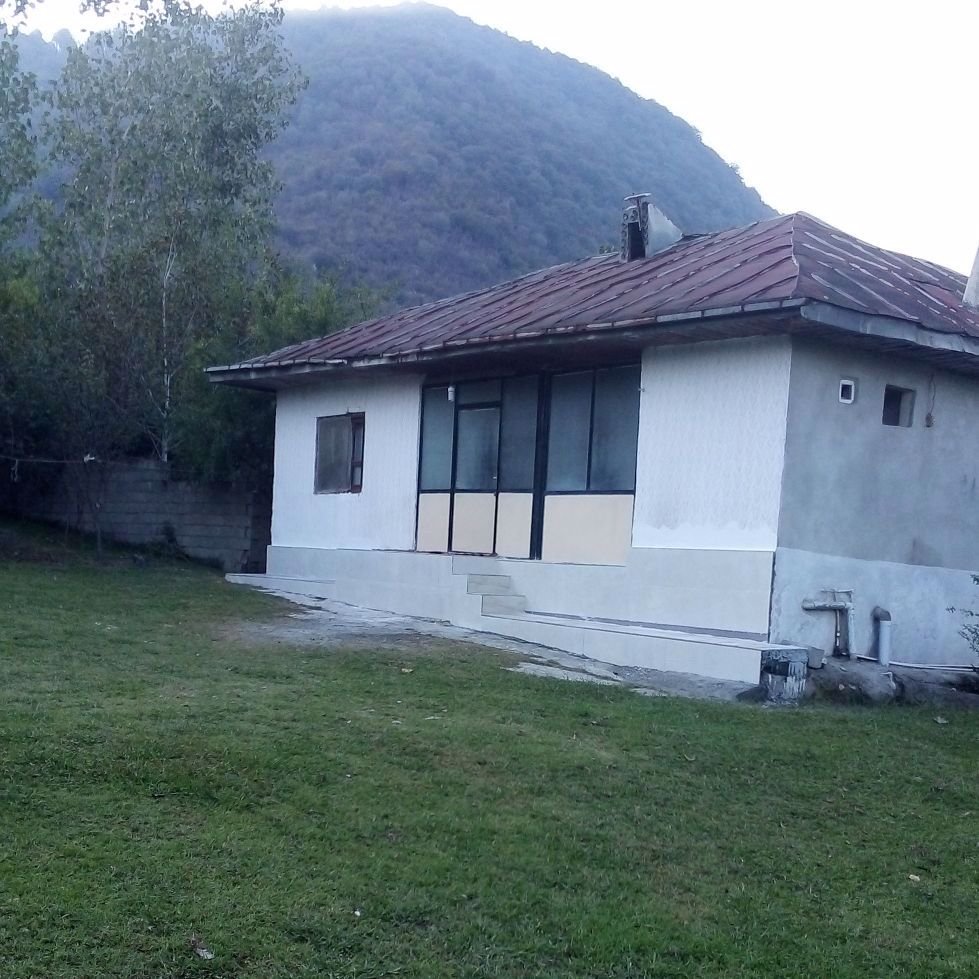 تصویر پروفایل میزبان