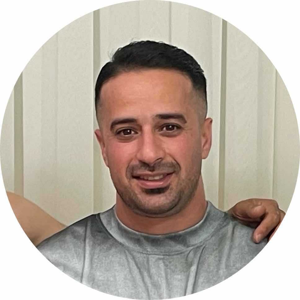 تصویر پروفایل میزبان