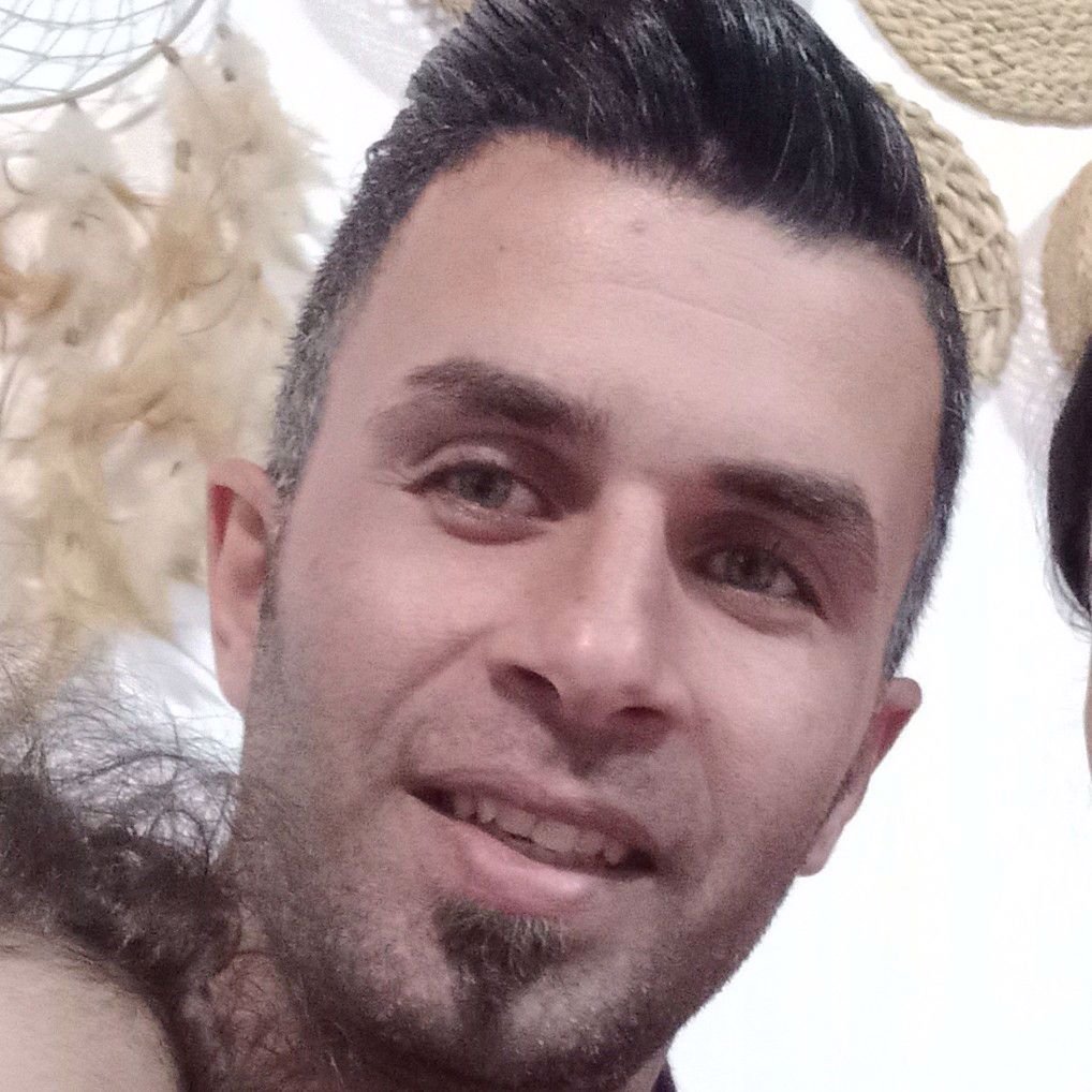 تصویر پروفایل میزبان