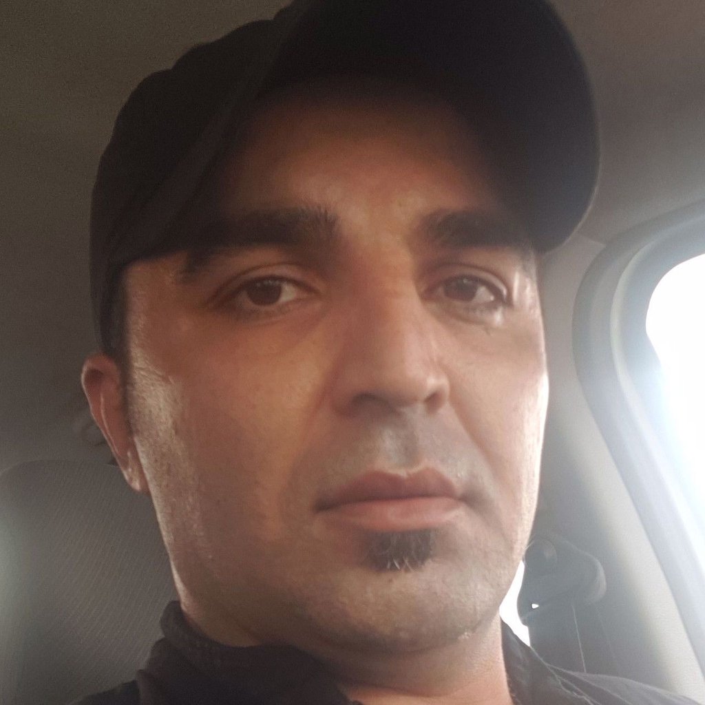 تصویر پروفایل میزبان