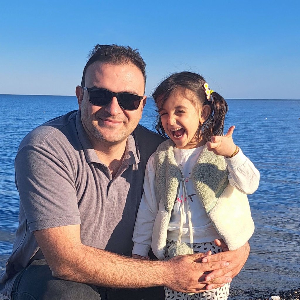 تصویر پروفایل میزبان