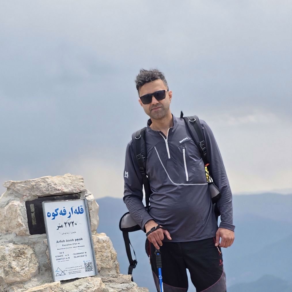 تصویر پروفایل میزبان