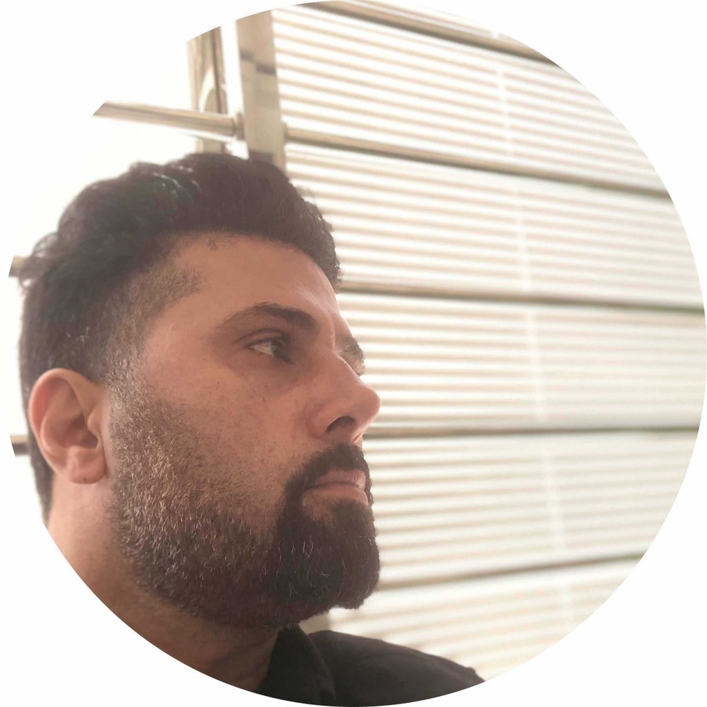 تصویر پروفایل میزبان