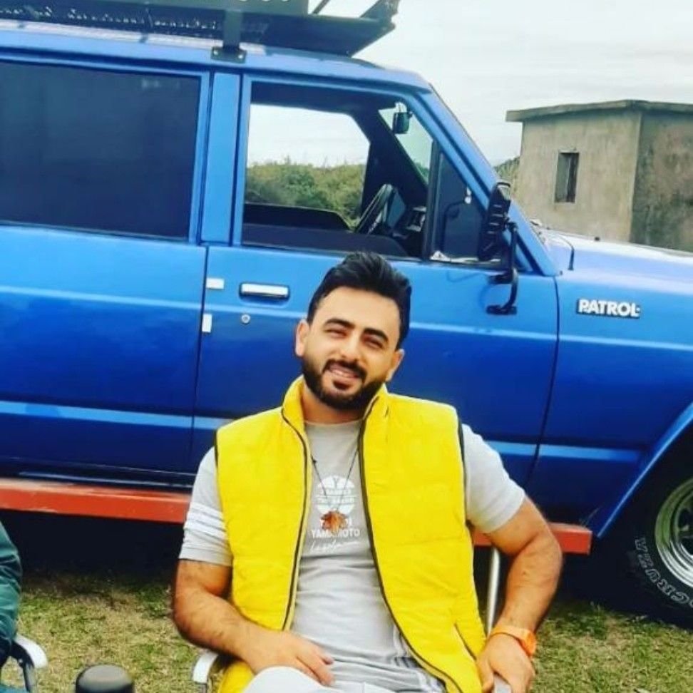فرزاد 