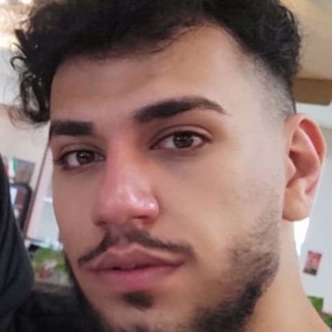 تصویر پروفایل میزبان