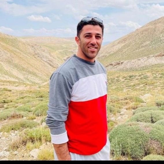 تصویر پروفایل میزبان