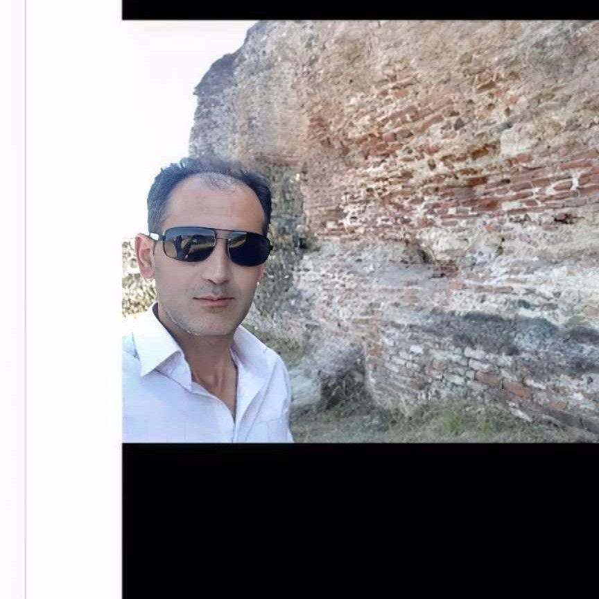 تصویر پروفایل میزبان