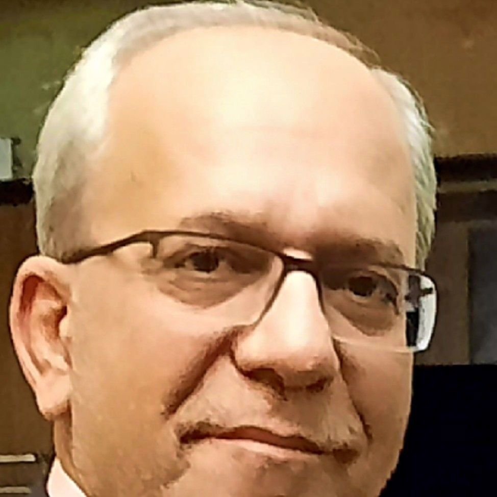 تصویر پروفایل میزبان