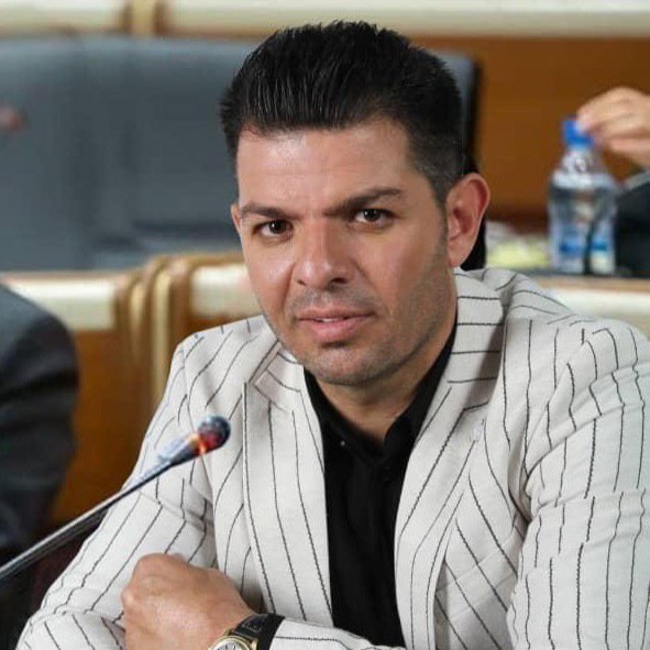 تصویر پروفایل میزبان