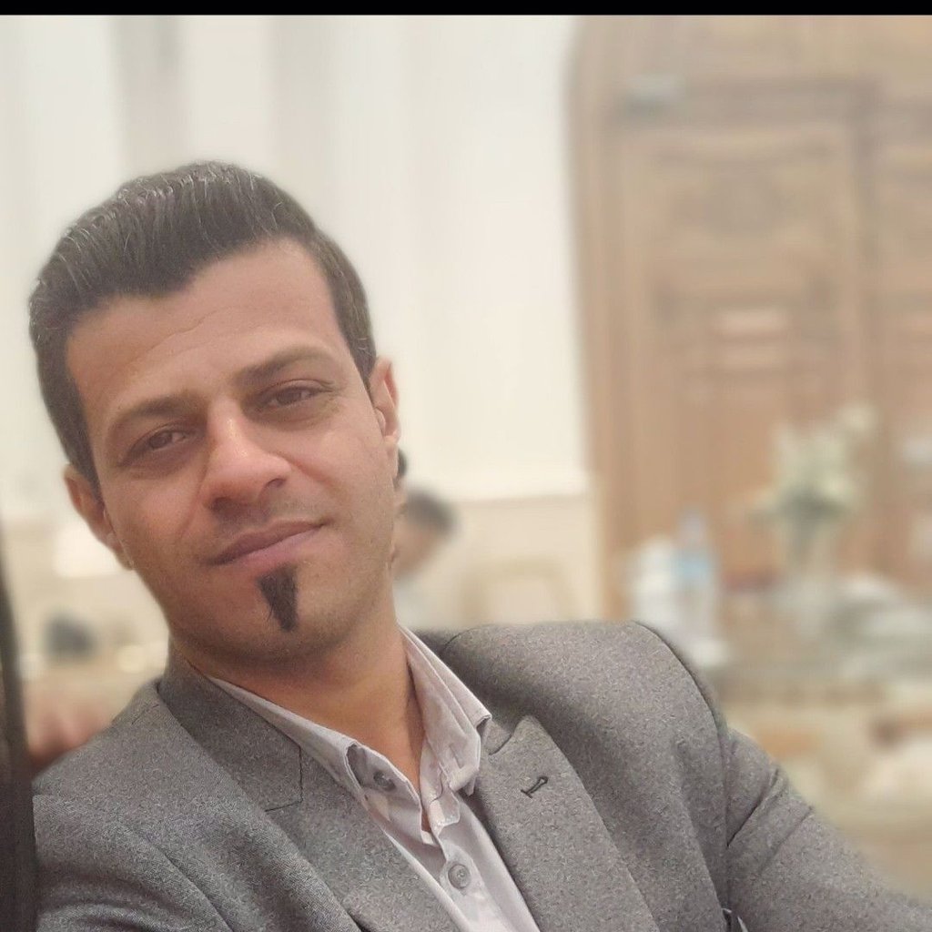 تصویر پروفایل میزبان