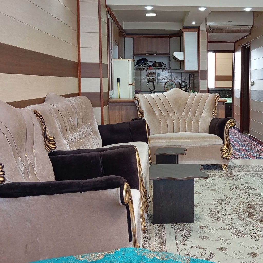 تصویر پروفایل میزبان