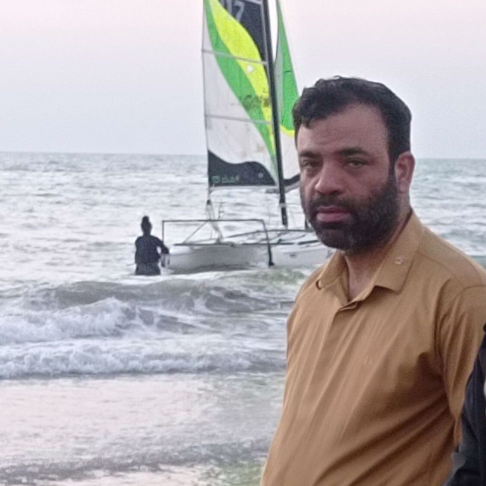 تصویر پروفایل میزبان