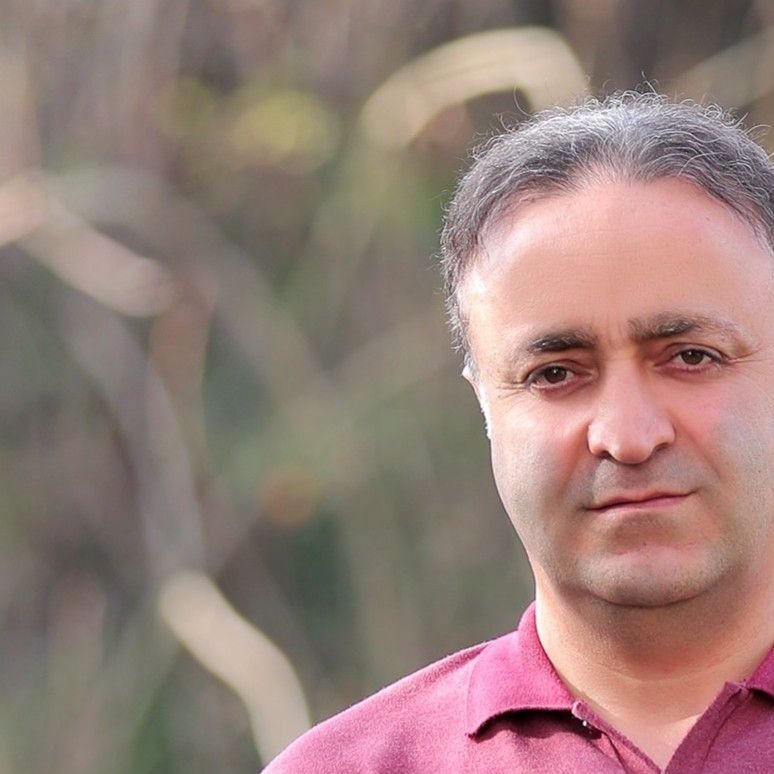 تصویر پروفایل میزبان