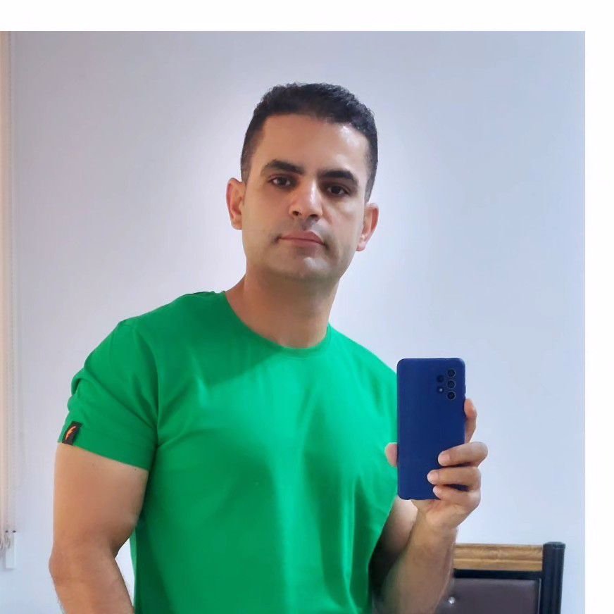 علی