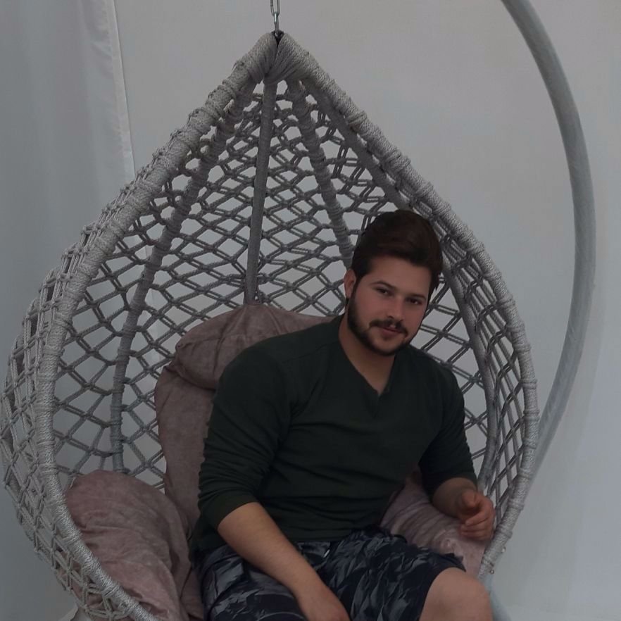 تصویر پروفایل میزبان