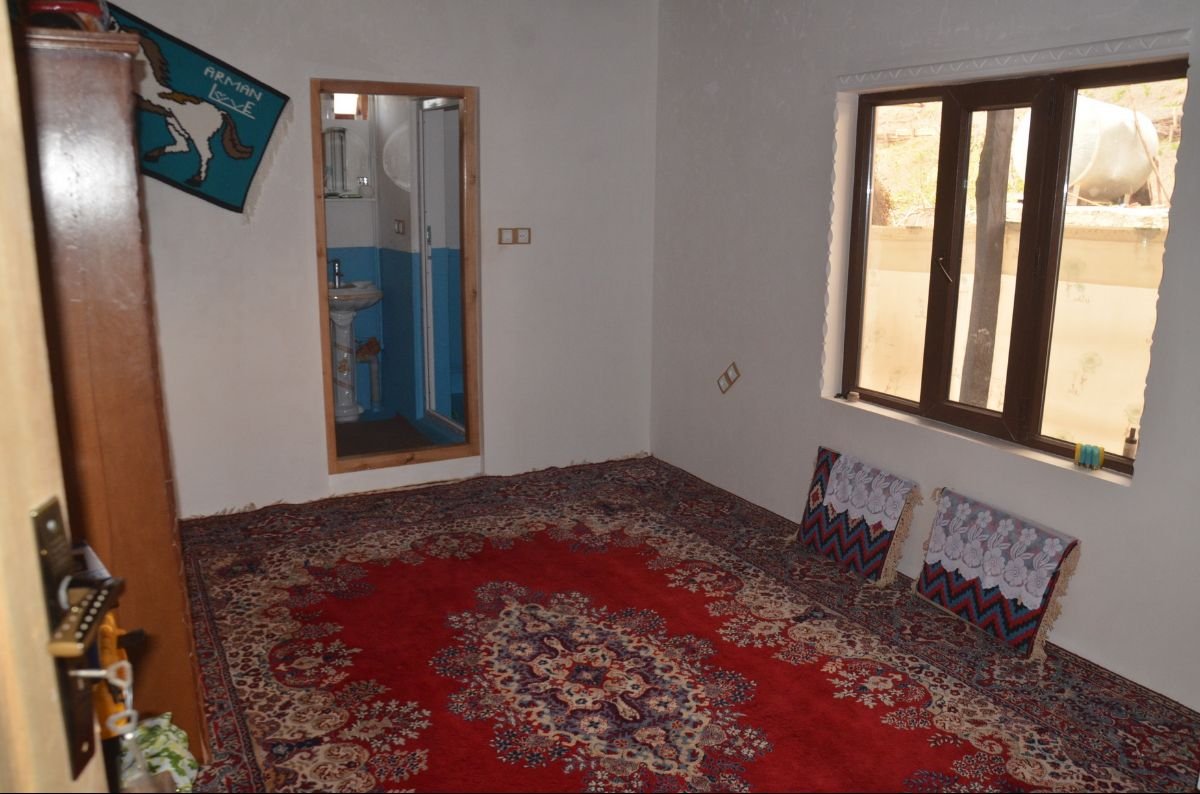 کلبه پارسی الموت