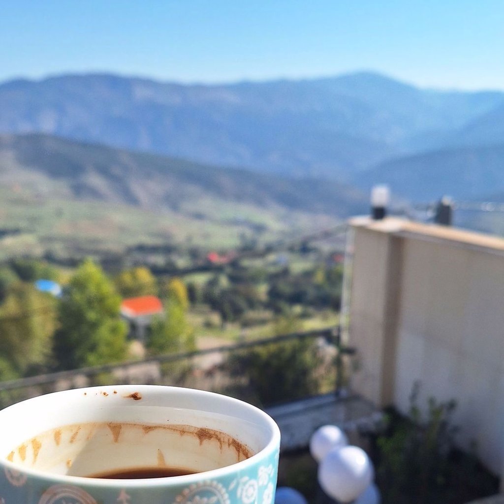 تصویر پروفایل میزبان