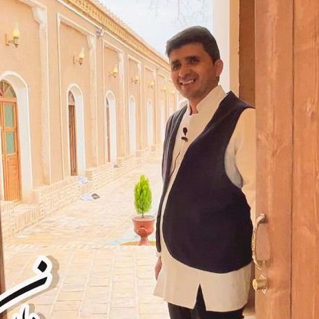 تصویر پروفایل میزبان