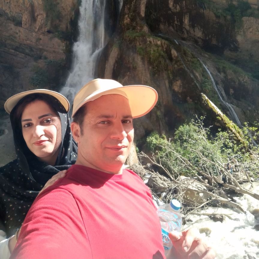 تصویر پروفایل میزبان