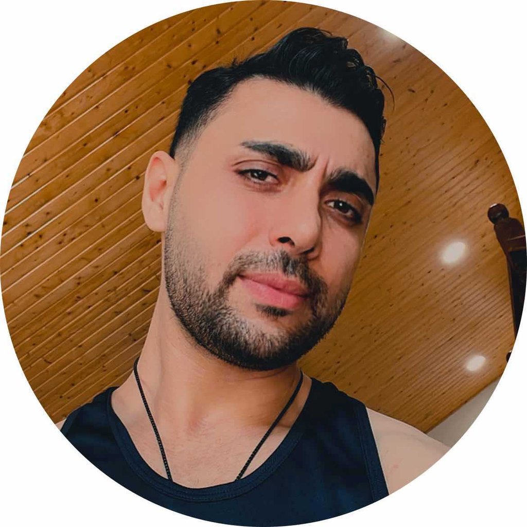 تصویر پروفایل میزبان