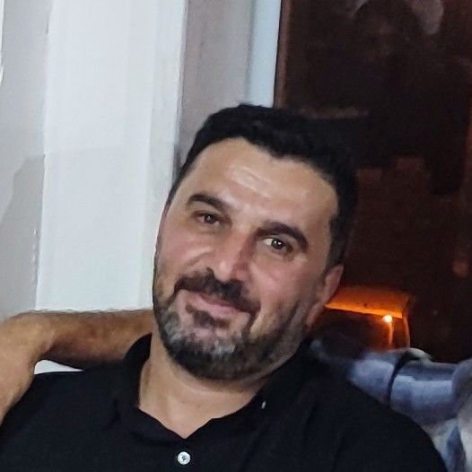 تصویر پروفایل میزبان