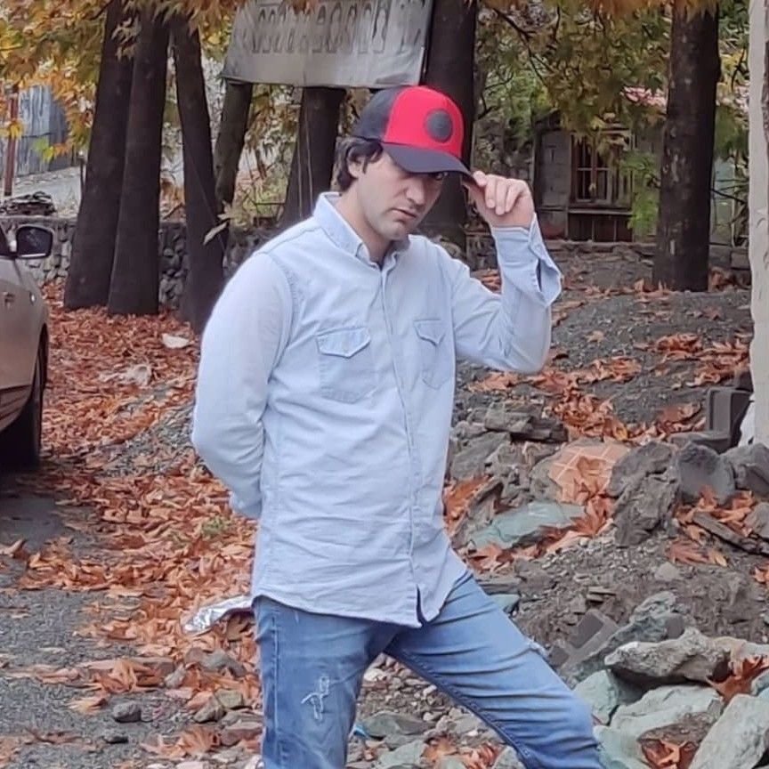 تصویر پروفایل میزبان